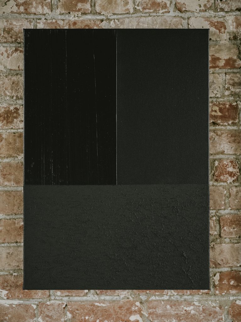 Polished Silence 70 x 50 2